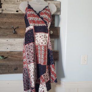 NWT Davi & Dani Fleur Flower Patch Surplice Dress Sizes XS/S